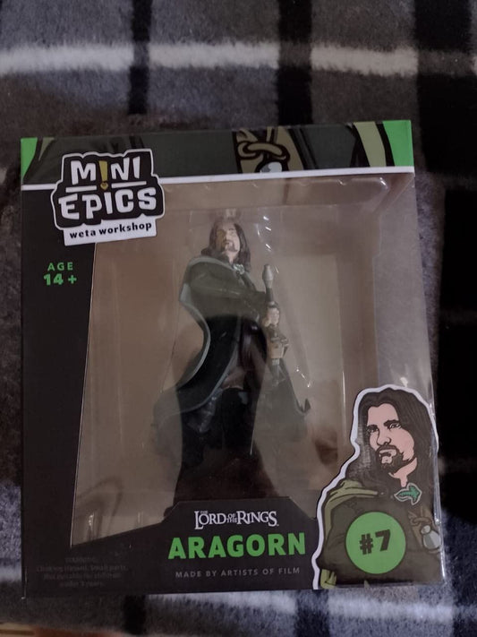 Lord of the Rings Mini Epics Vinyl Figure Aragorn 12 cm