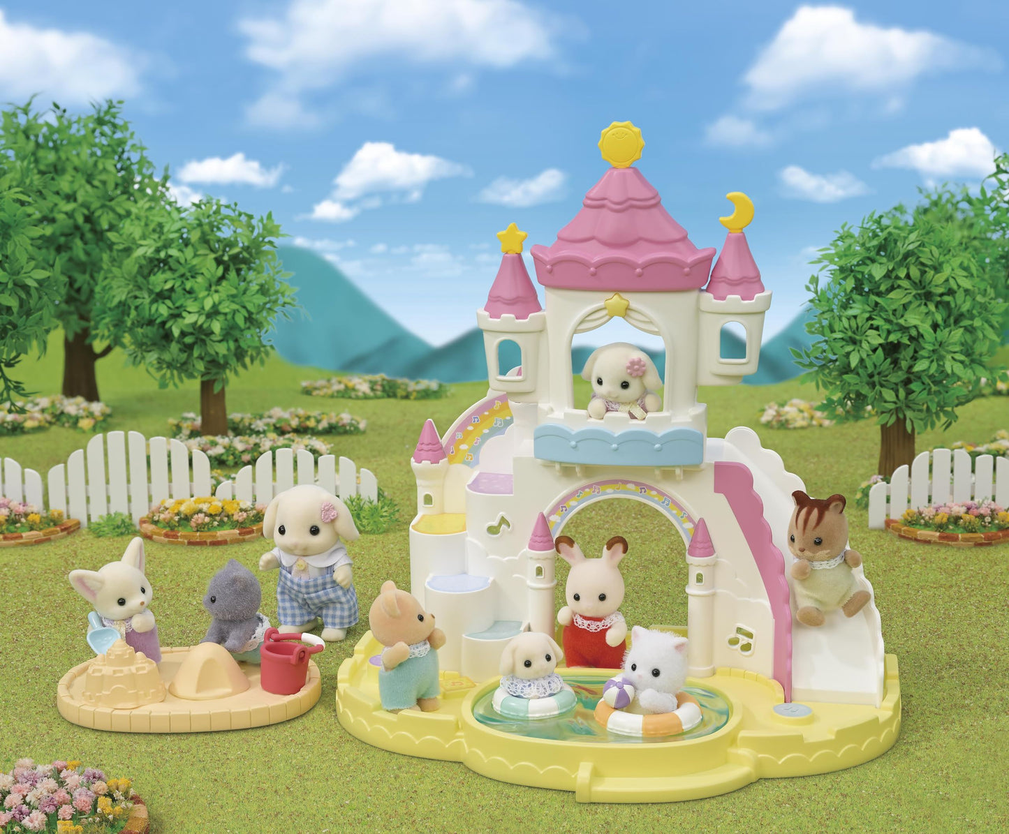 Sylvanian Families? -Nursery Sandbox & Pool /Toys