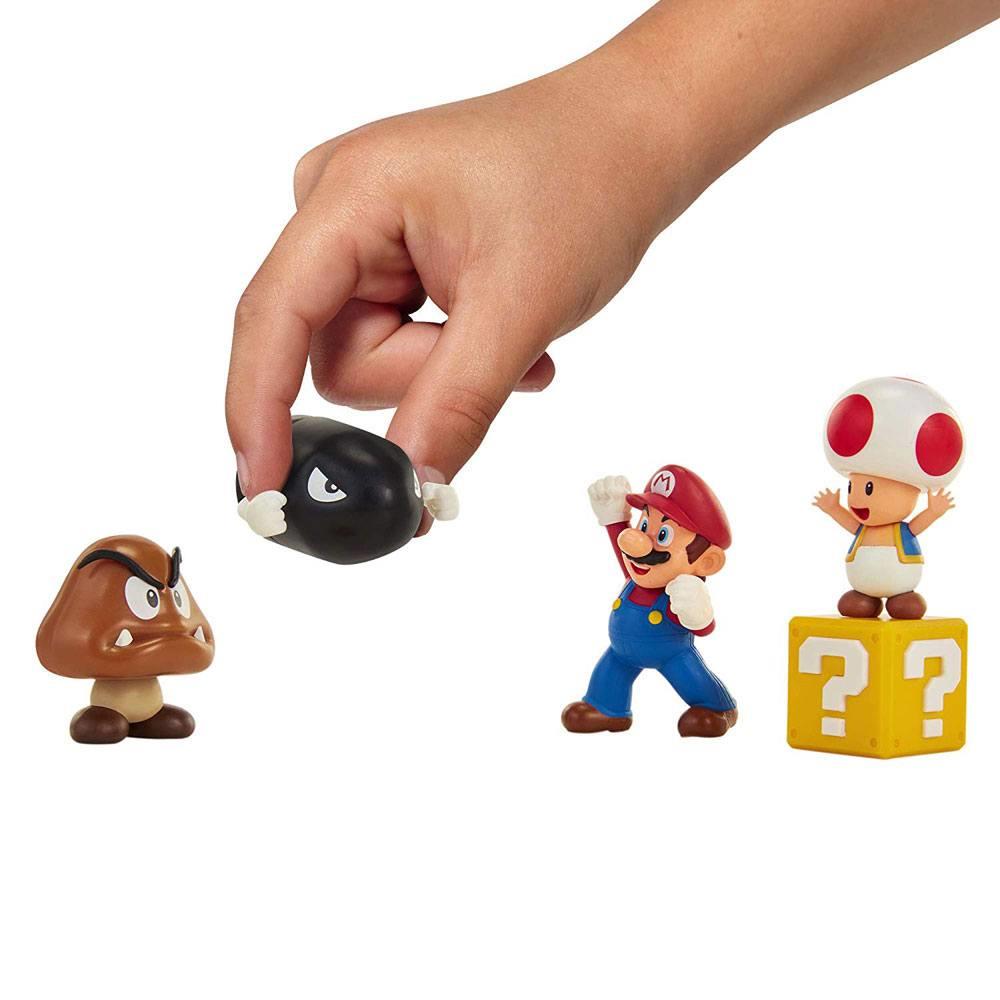 Nintendo - Super Mario Acorn Plains Diorama Playset /Toys