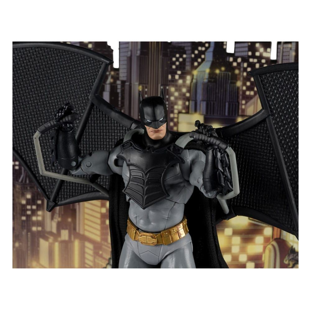 DC Multiverse Figure Batman with Bat-Glider The Thirteenth Hour Gold Label 18cm
