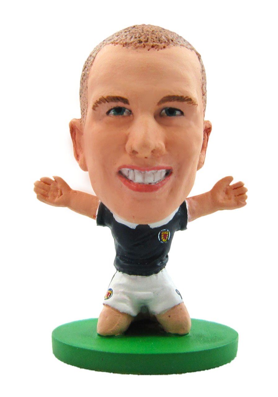 Soccerstarz - Scotland Kenny Miller - Home Kit