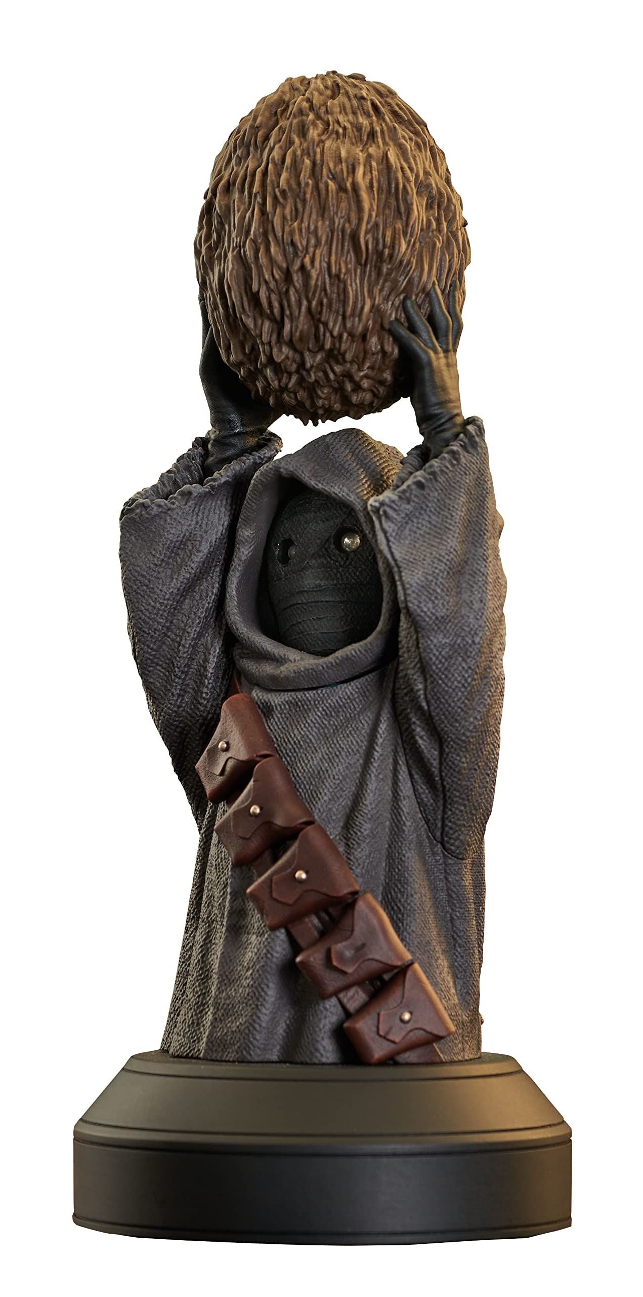 Star Wars: The Mandalorian Bust 1/6 Offworld Jawa with Mudhorn Egg 15 cm