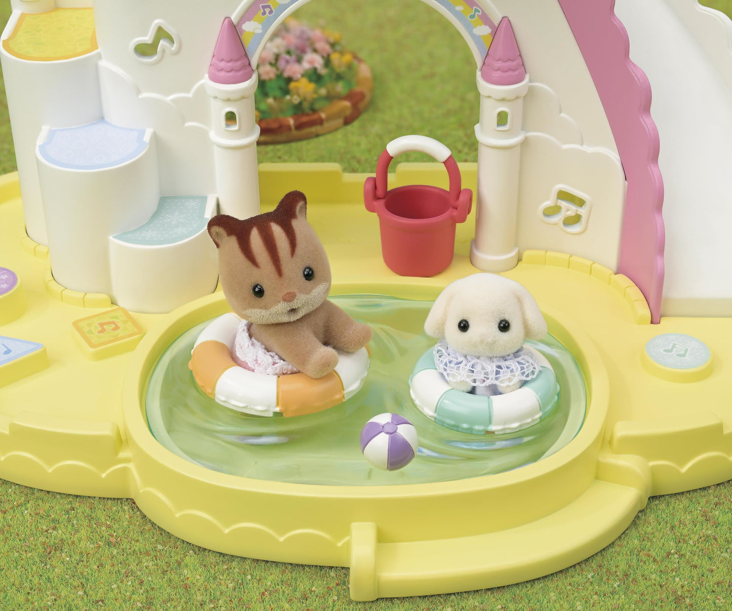 Sylvanian Families? -Nursery Sandbox & Pool /Toys