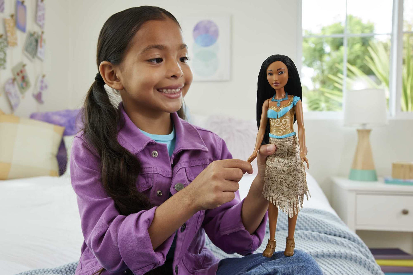 Disney Princess Core Dolls - Pochahontas /Toys